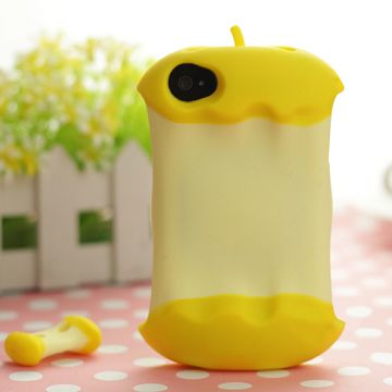 3D Apple (Keltainen) iPhone 4/4S Silikonikuori