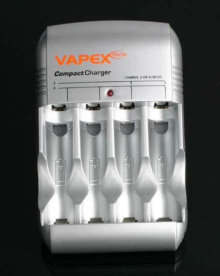 Vapex AA / AAA akku paristolaturi verkkovirtaan VTE-11